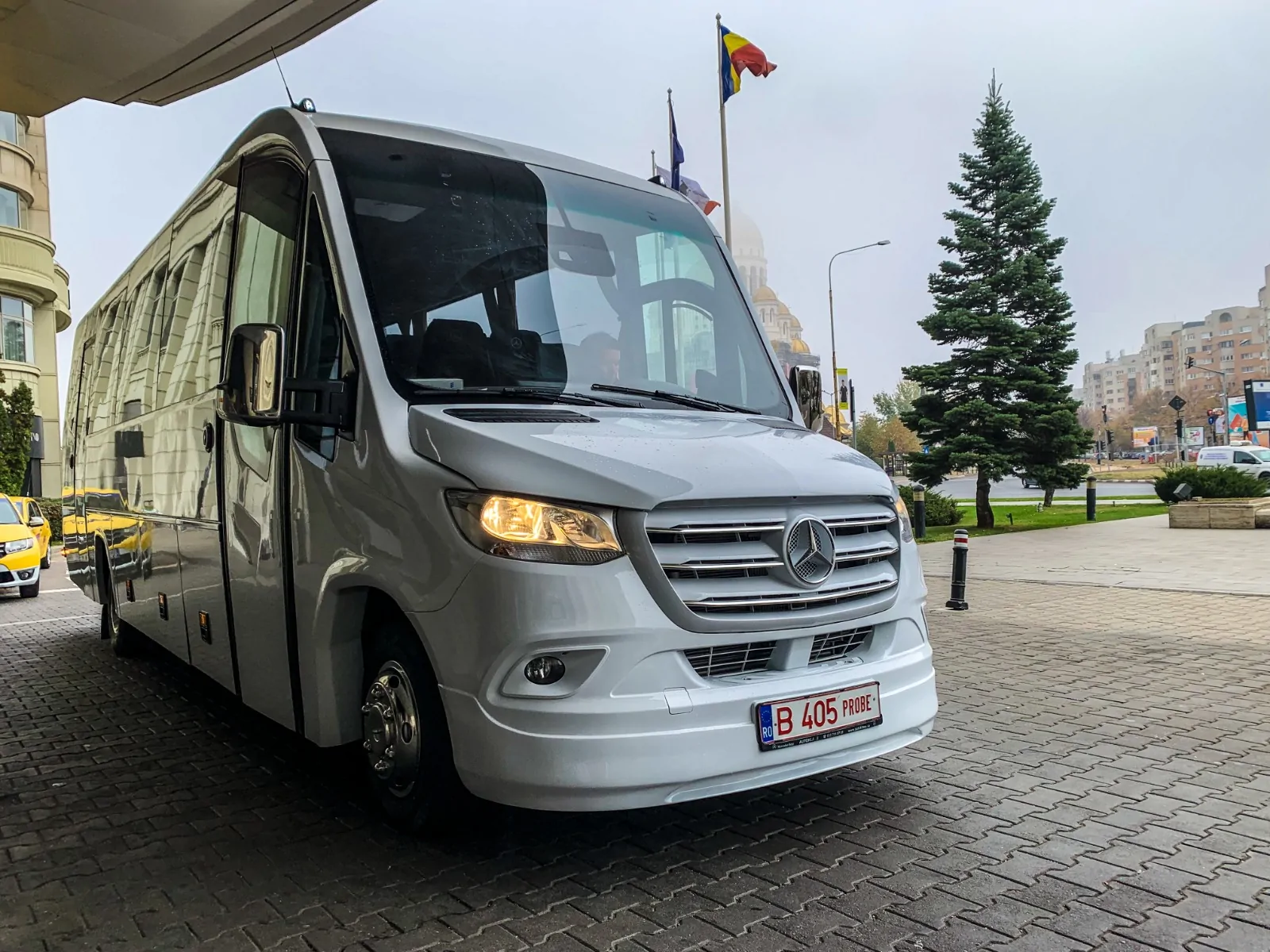 Chase Bus 1 29+1+1